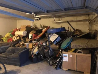 REMOVE IT! Garden refuse removal, garage cleanout