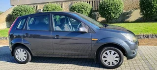 Figo Trend Low Kilos Roadworthy