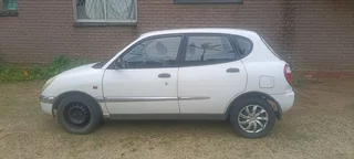 2000 Daihatsu Sirion