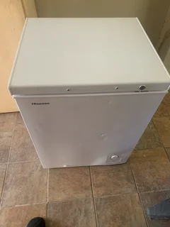142L Hisense chest freezer