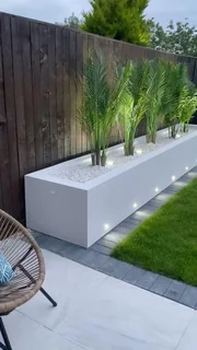 White Marble Chip available from Stone and Bark, come and get your stock, Call 021-5552782