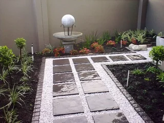 Tons of White Marble Chip now available from Stone and Bark, hurry and get yours. Call 021-5552782