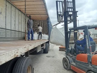 Tons of White Marble Chip now available from Stone and Bark, come and get yours. Call 021-5552782