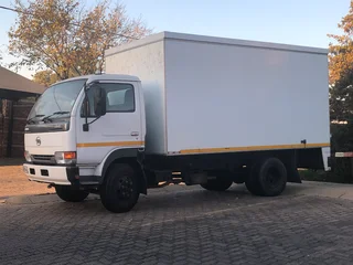 2012 UD Trucks UD40 Van Body for Sale