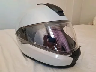 BMW System 6 Flip up helmet