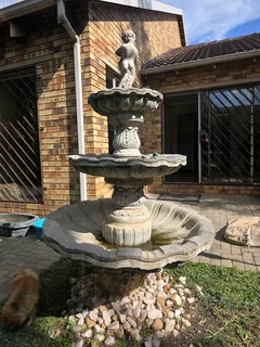 Tiered water fountain