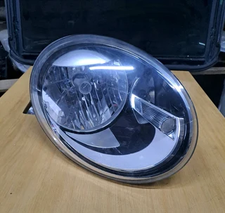 Vw beetle right front headlamp