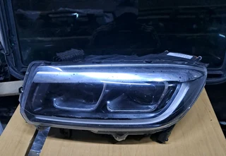 Toyota urban cruiser left front headlamp