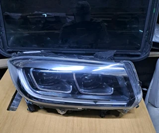 Toyota urban cruiser right front headlamp