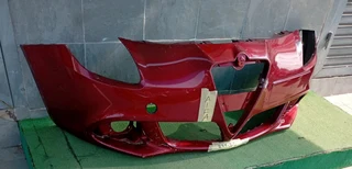 Alfa romeo giulietta front bumper