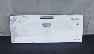 Hilux d4d tailgate
