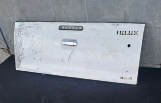 Hilux d4d tailgate