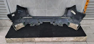 Land rover discovery rear bumper