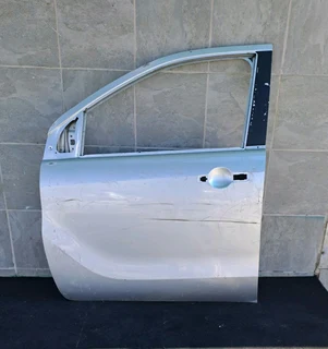 Mazda bt50 left front door