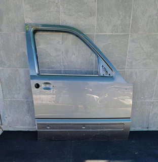 Jeep cherokee right front door