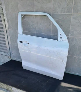 Suzuki swift right front door