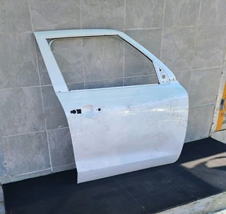 Suzuki swift right front door