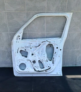 Suzuki swift right front door