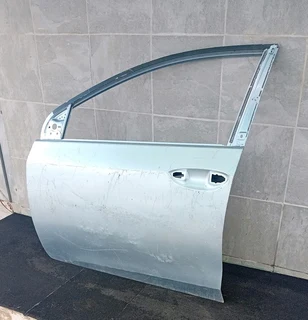 Toyota prestige left front door