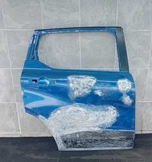 Renault triber right rear door