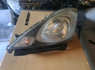 Honda jazz left front headlamp