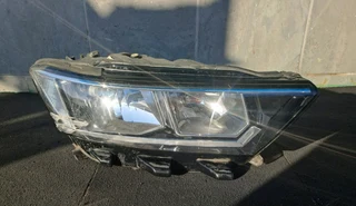 Vw T-Roc right front headlamp