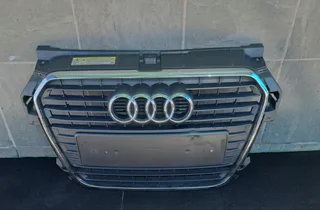 Audi a1 main grille