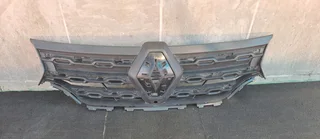 Renault duster main grille