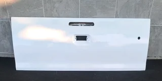 Toyota hilux d4d tailgate