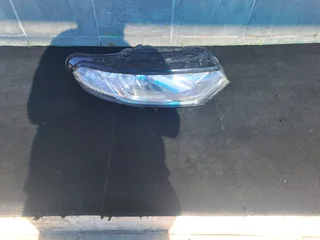 Ford ecosport right front headlamp