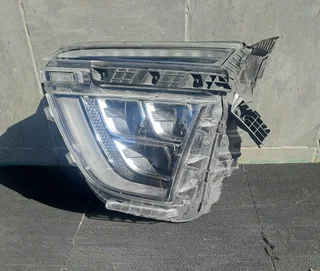 Hyundai creta left headlamp