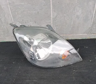 Ford fiesta right front headlamp