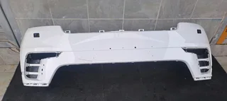 Range rover velar front bumper