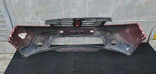 Renault sandero stepway front bumper