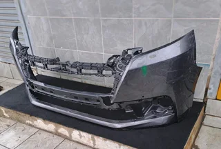 Toyota quantam front bumper