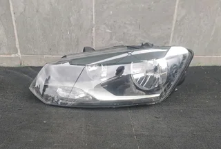 Polo vivo left front headlamp