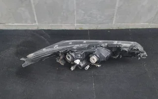 Toyota corolla prestige left front headlamp