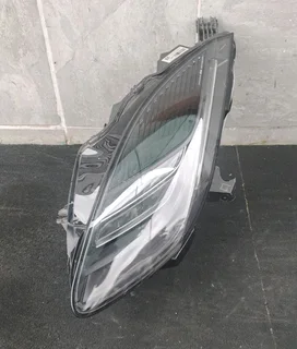Jaguar f type coupe left headlamp
