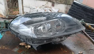 Mercedes benz b-class w246 right headlamp