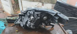 Toyota landcruiser right headlamp