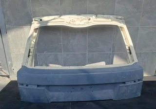 Range rover vogue tailgate