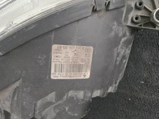 Mercedes benz w204 left headlamp (projector )
