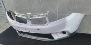 Renault sandero front bumper