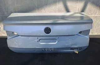 Vw polo life sedan bootlid