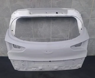Hyundai tucson tailgate (prefacelift)