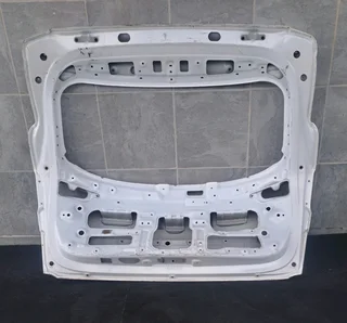 Hyundai tucson tailgate (prefacelift)