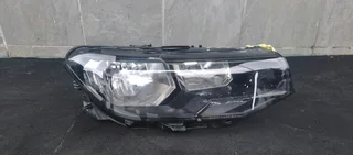 Vw t cross right headlamp
