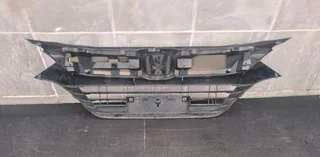Honda hrv main grille