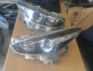 Mazda 2 headlights