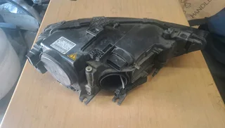 Audi a4 left headlamp